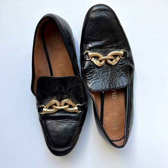 Tory Burch Jesssa Black and Gold Leather Loafers - Picture 1 of 8